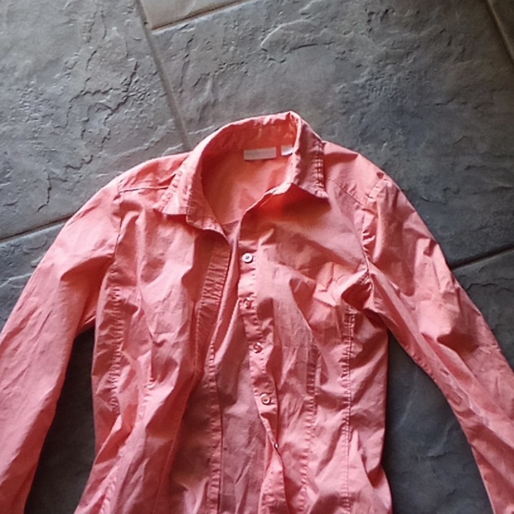 New York and company button down pink blouse
